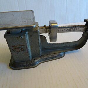 United States Post Office Scale - 1 Lb. Limit - Triner Scale - Vintage 1965